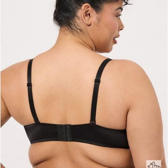 Torrid Satin And Lace Retro Underwire Bra - Picture 2 of 4